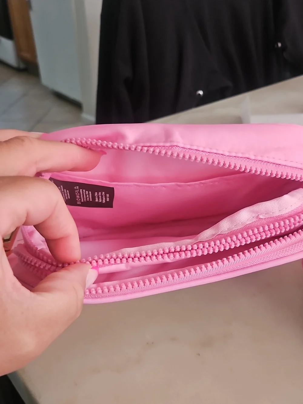 Hello Kitty Pink Striped Crossbody Shoulder Bag